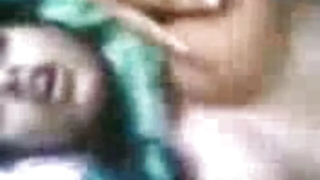 ગાંડ ગોળમટોળ પર બીપી સેકસી બીપી વીડીયો ચિકન