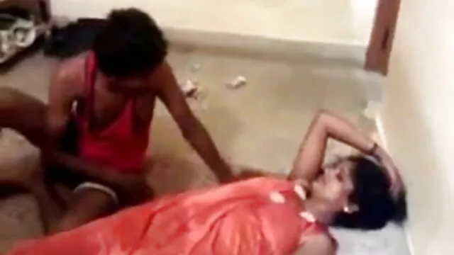 Anissa અને masseur સેકસી સેકસી બીપી વીડીયો